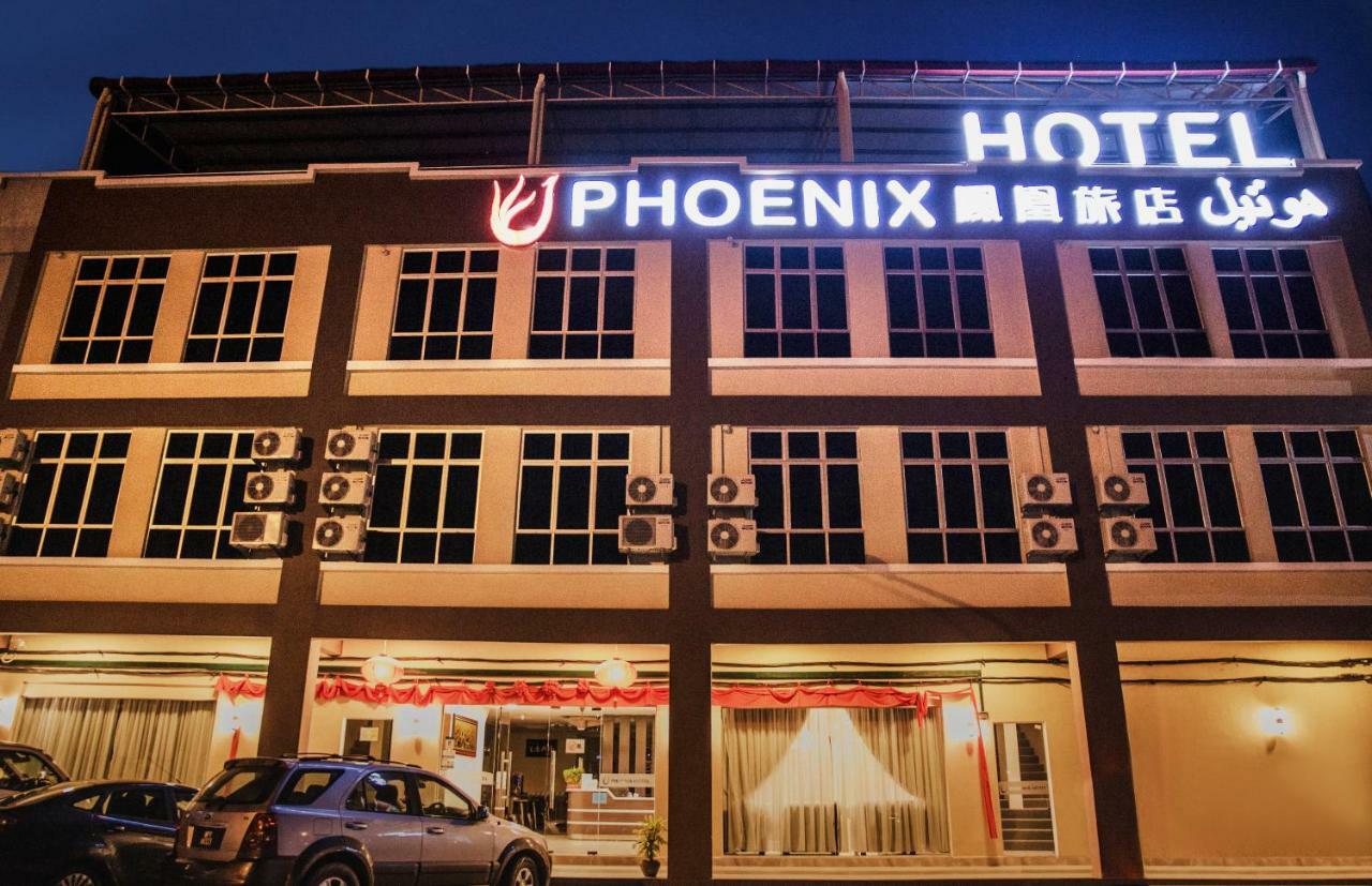 Phoenix Hotel Gua Musang Extérieur photo